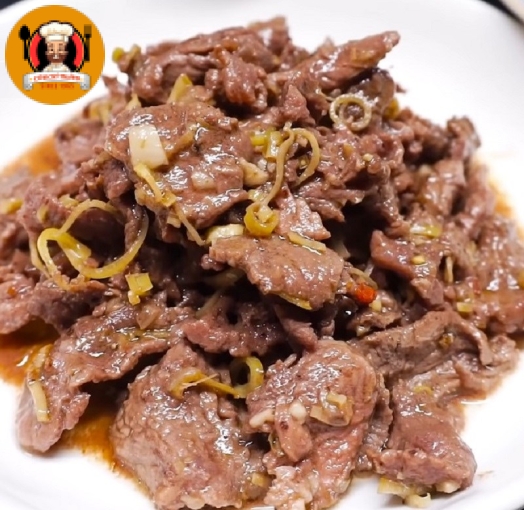 Cơm bò xào sa tế