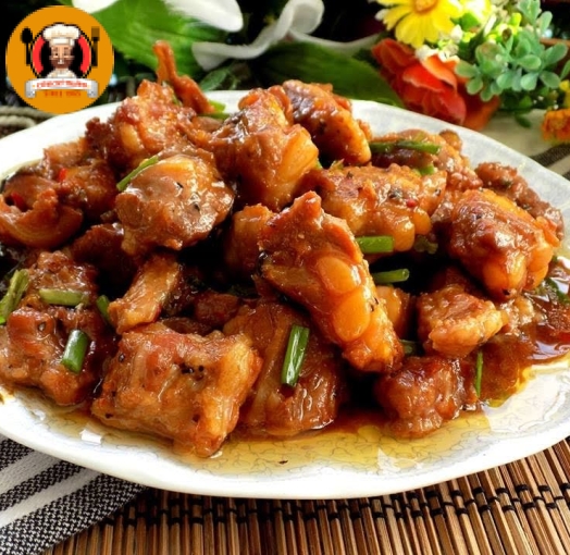 Cơm sườn kho