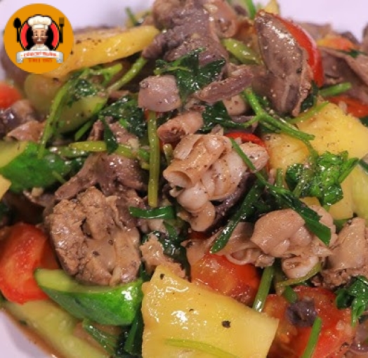 Lòng heo xào thập cẩm