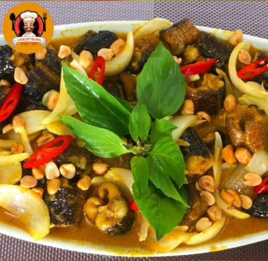 Lươn xào lăn